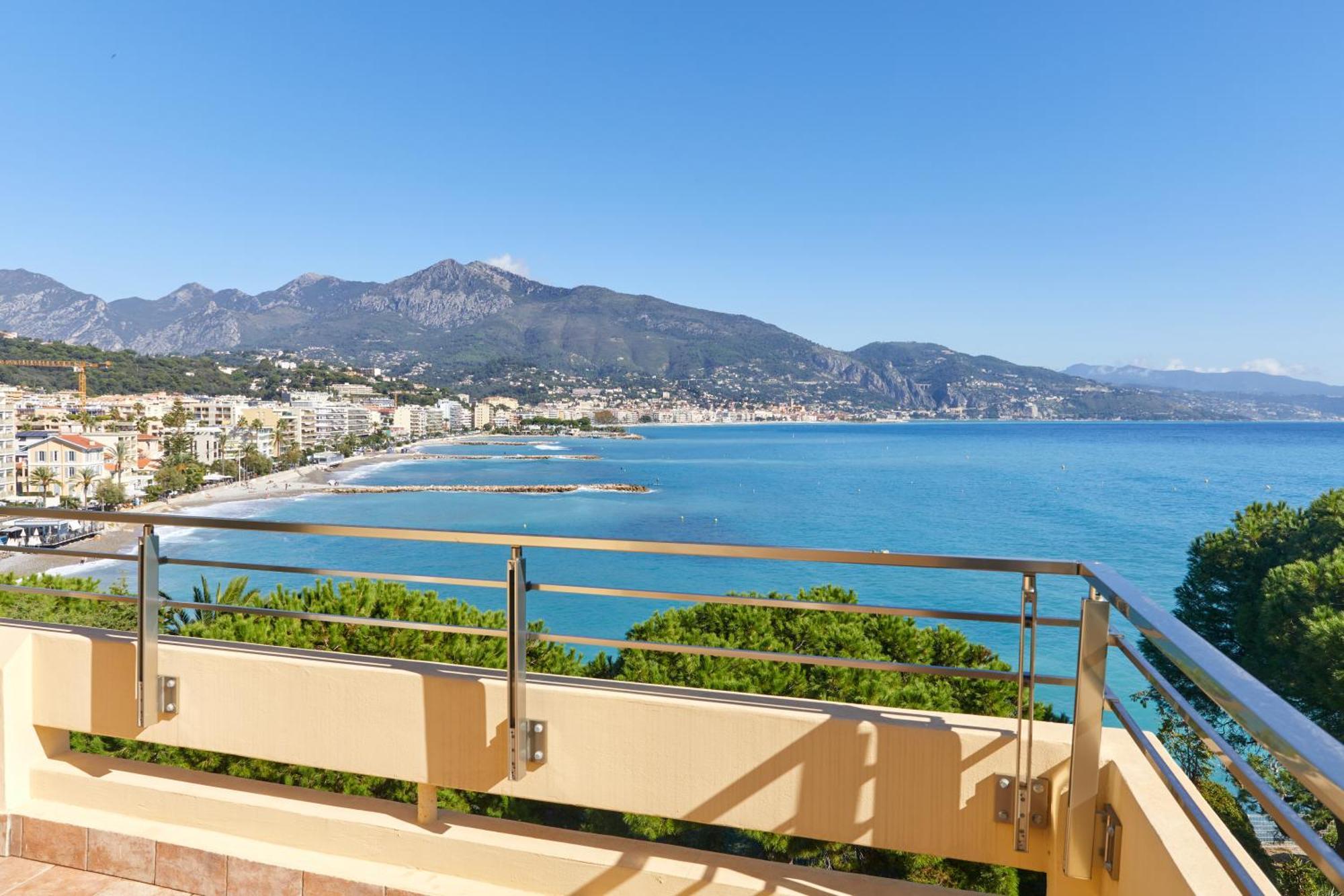 Hotel Alexandra Roquebrune-Cap-Martin Exterior photo